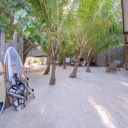 Brickwood Rasdhoo- Beach Front Extérieur photo