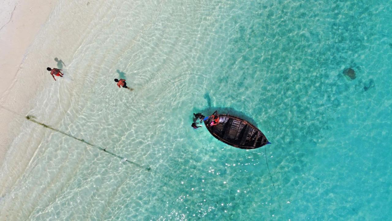 Brickwood Rasdhoo- Beach Front Extérieur photo