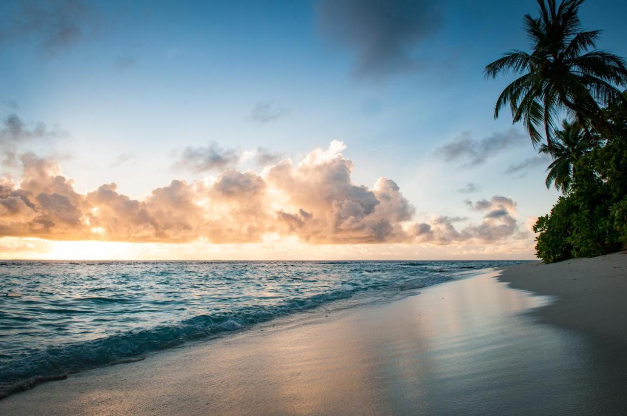 Brickwood Rasdhoo- Beach Front Extérieur photo
