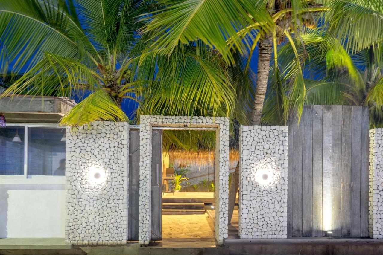 Brickwood Rasdhoo- Beach Front Extérieur photo